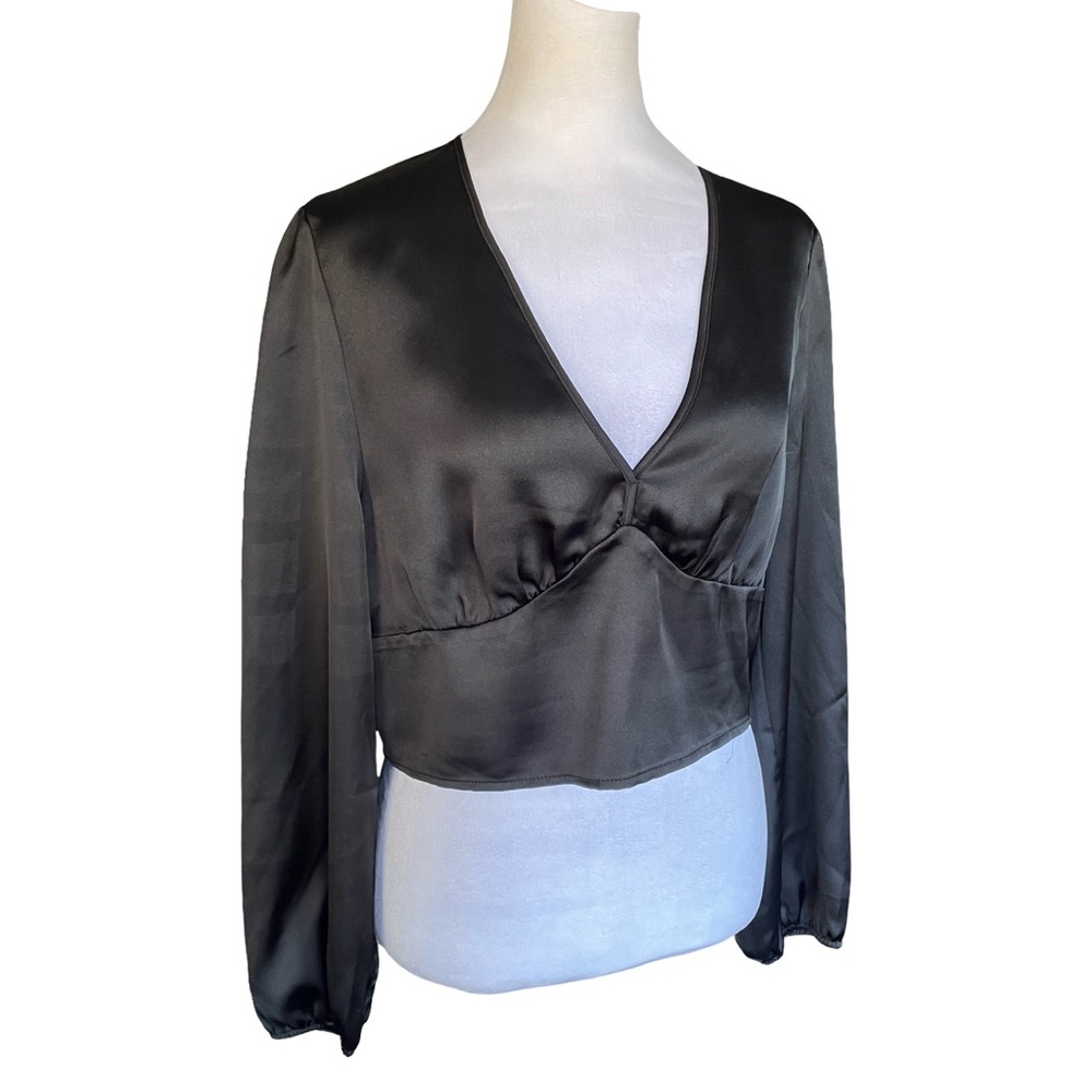 House of Harlow 1960 Black Crop Satin Top Women’s Size Large